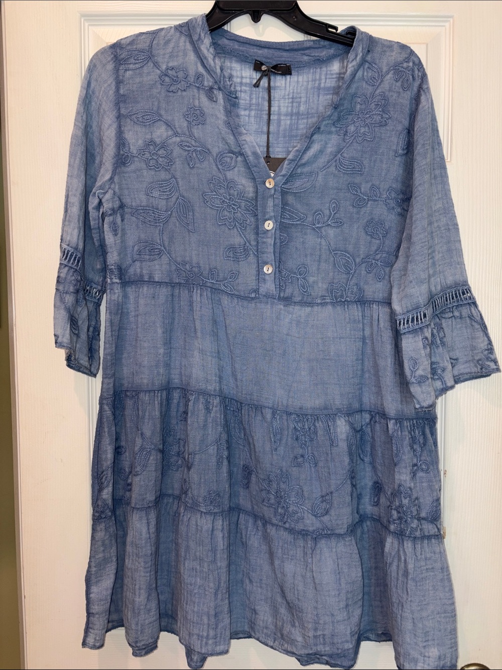 Women's Blue Boho Embroidered Tunic Top, Large, NWT